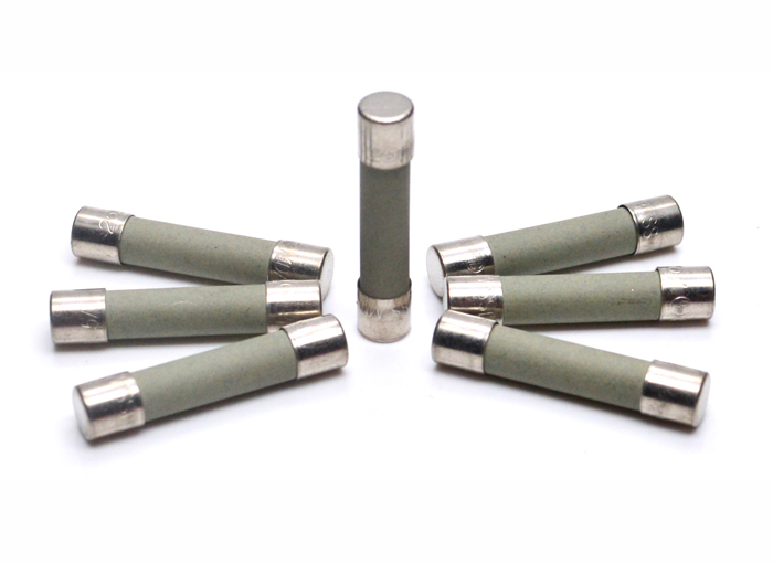 bussmann ABC系列带引线陶瓷保险丝